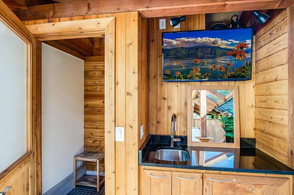 Photo of Others in Sandpoint