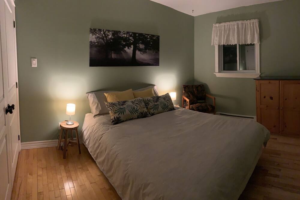 Photo of Bedroom in Val-des-Bois