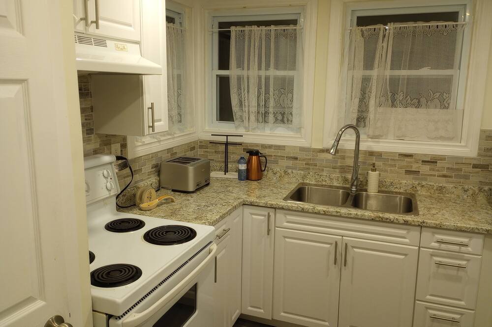 Photo of Kitchen in MacTier