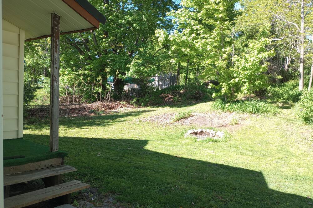 Photo of Outdoor in MacTier