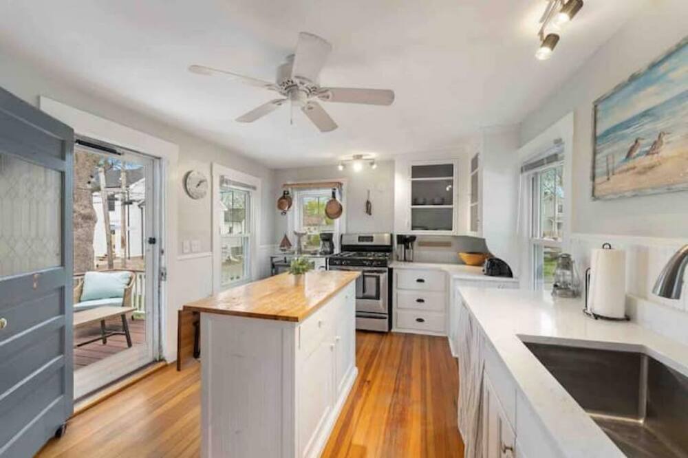 Photo of Kitchen in East Greenwich