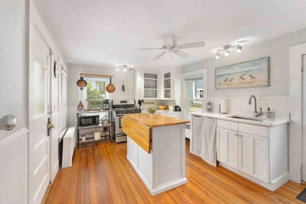 Photo of Kitchen in East Greenwich