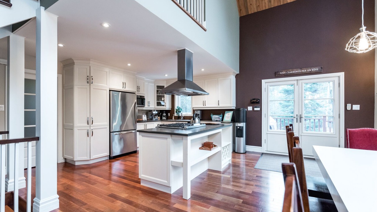Photo of Kitchen in Stanstead Township