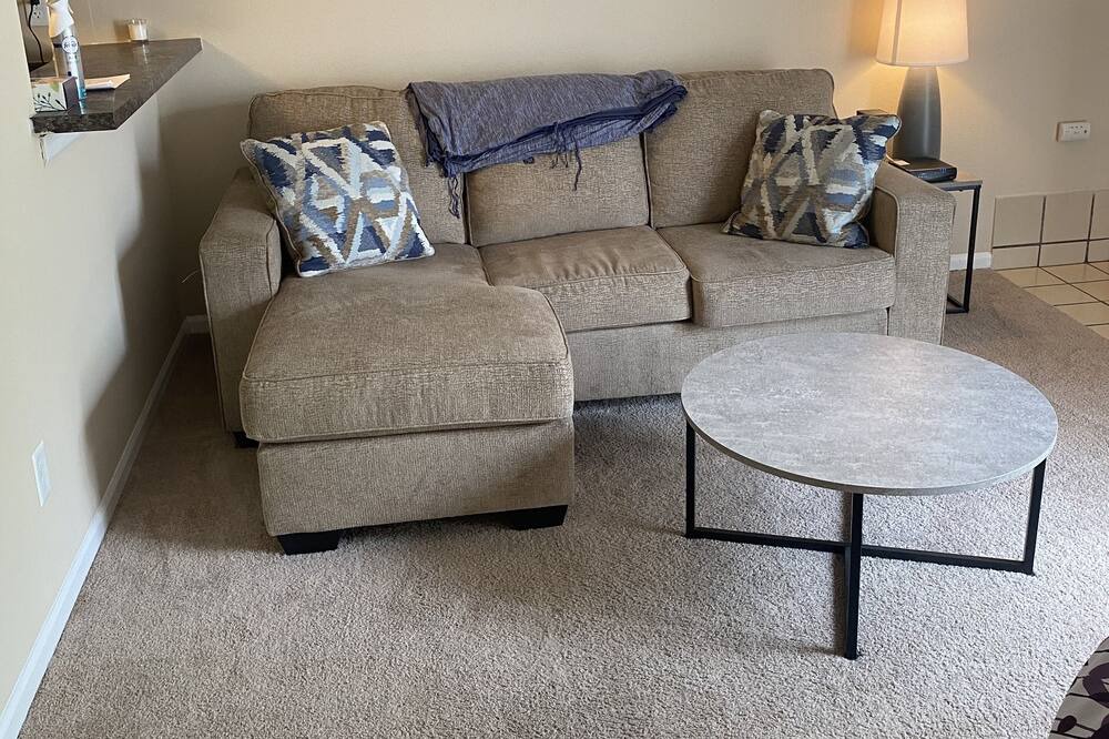 Photo of Livingroom in St. Charles