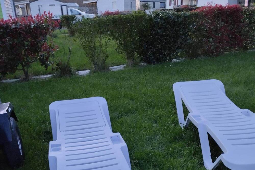Photo of Outdoor in Litteau