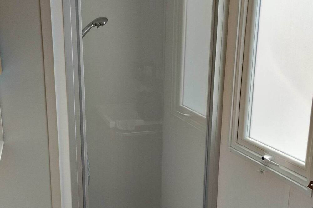 Photo of Bathroom in Litteau