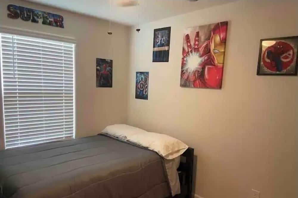 Photo of Bedroom in Youngsville
