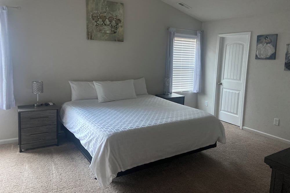 Photo of Bedroom in Youngsville