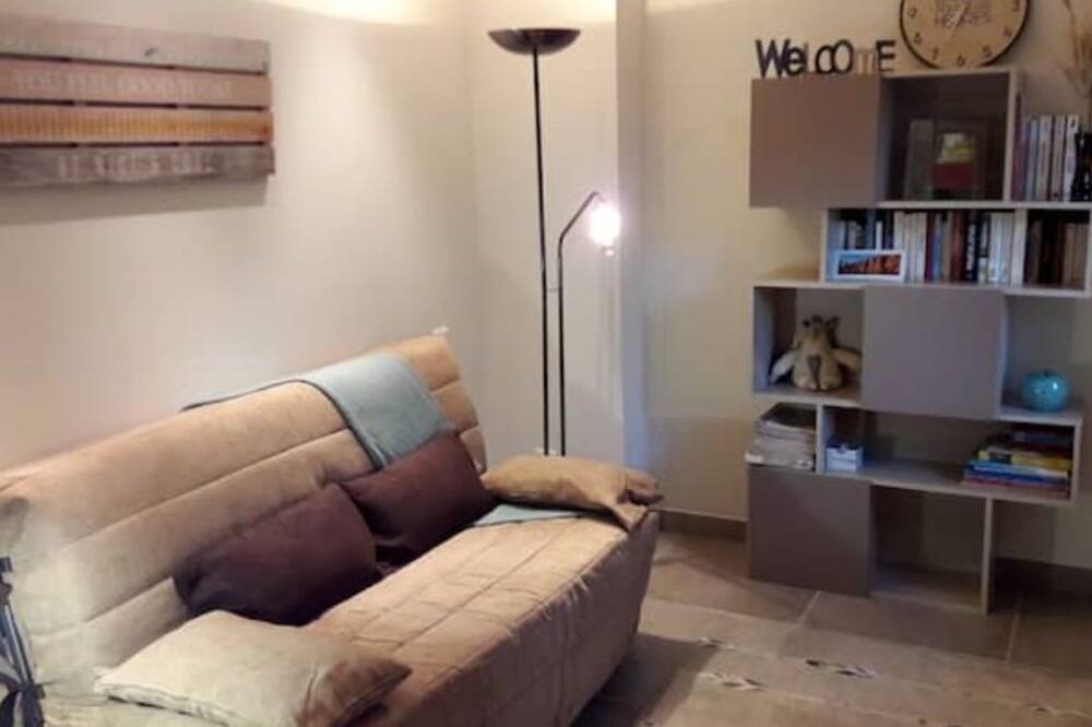Photo of Livingroom in Pays Forcalquier et Montagne de Lure