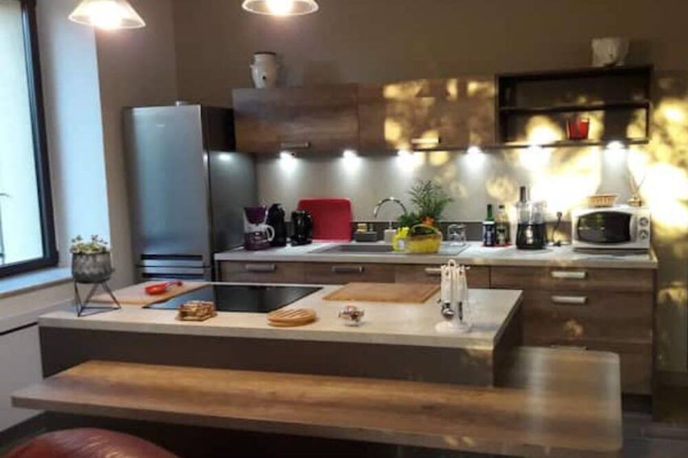 Photo of Kitchen in Pays Forcalquier et Montagne de Lure