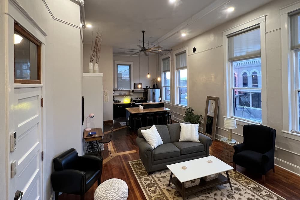Photo of Livingroom in Kearney