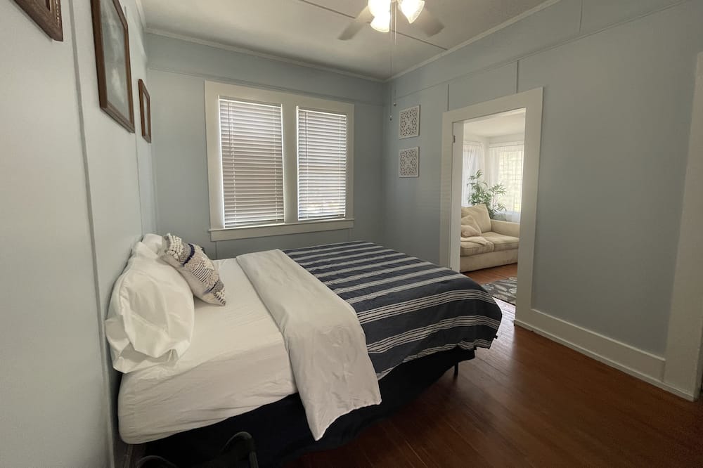 Photo of Bedroom in High Springs