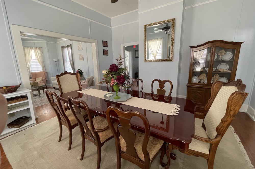 Photo of Bedroom in High Springs