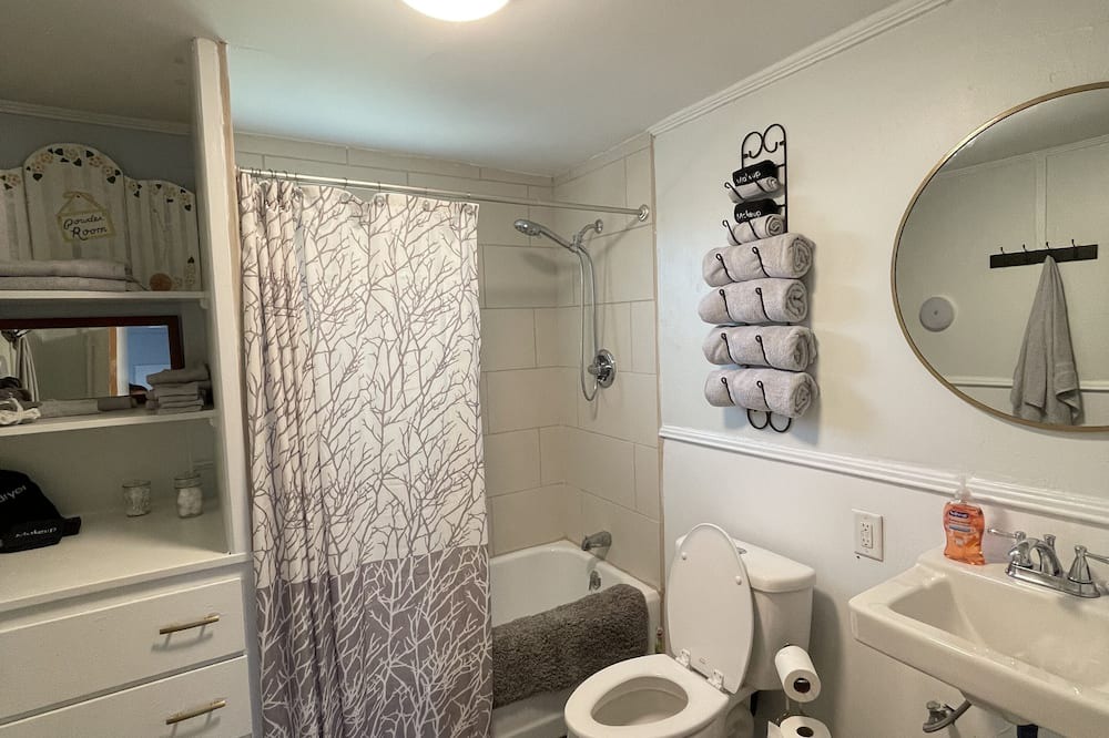 Photo of Bathroom in High Springs