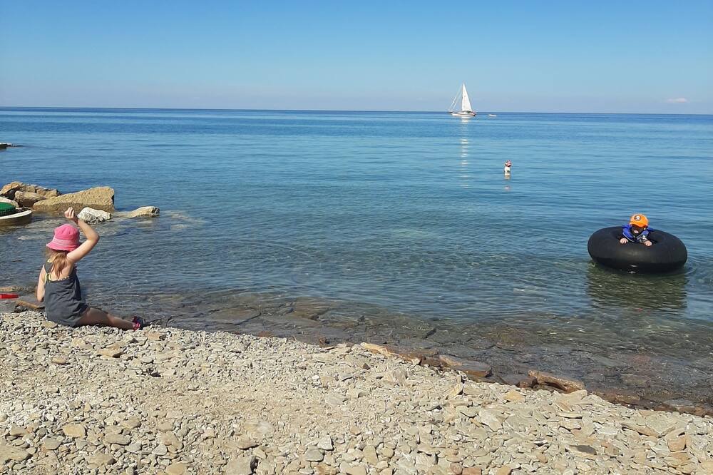 Photo of Others in Big Bay