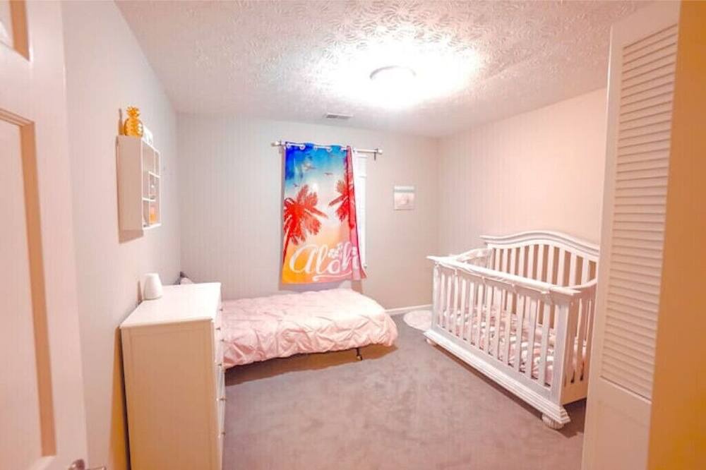 Photo of Bedroom in Mableton