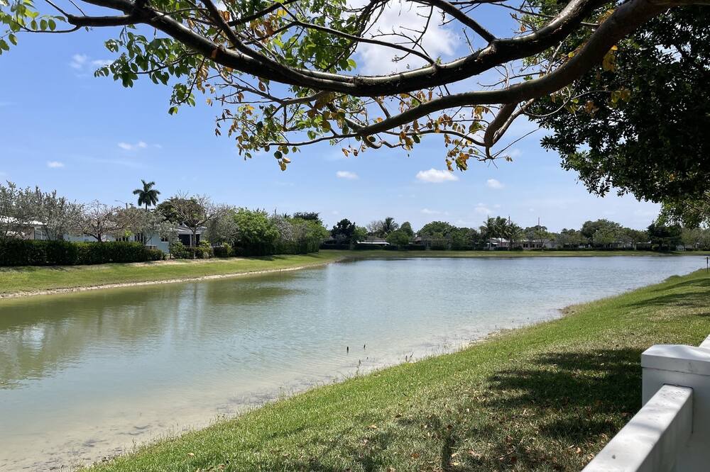 Photo of Outdoor in Tamarac