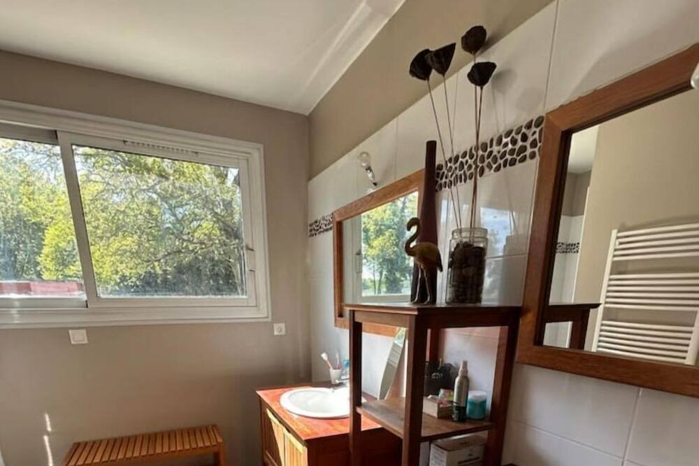 Photo of Bathroom in Cestas