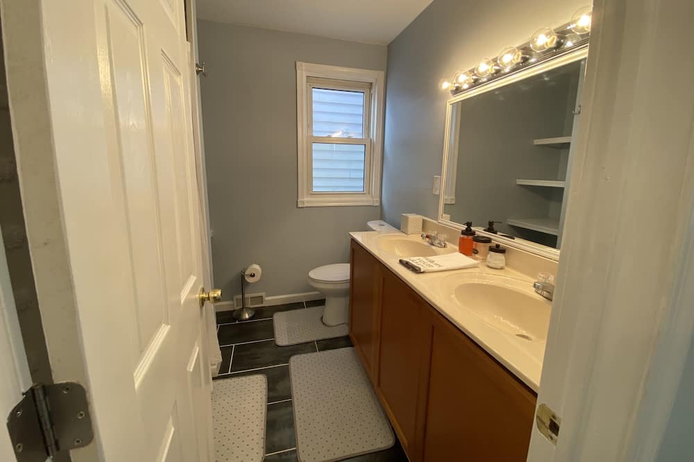 Photo of Bathroom in Easton