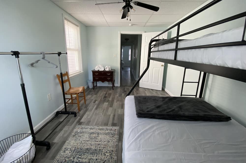 Photo of Bedroom in Easton