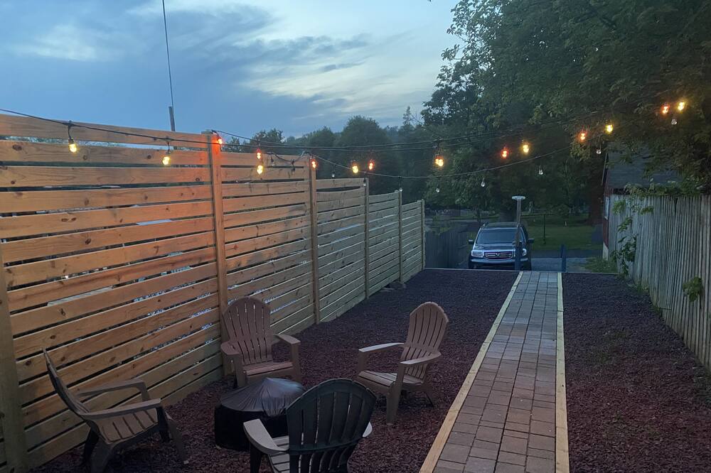 Photo of Outdoor in Easton