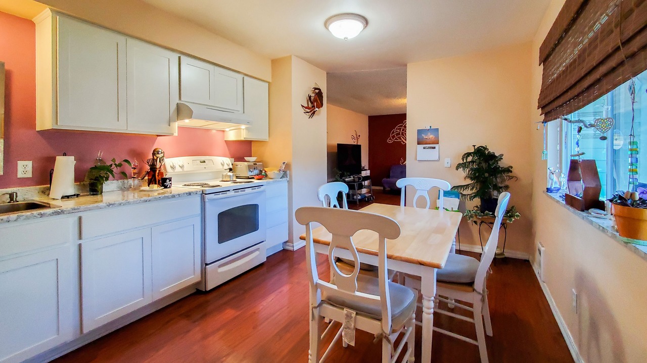 Photo of Kitchen in Crescent City North
