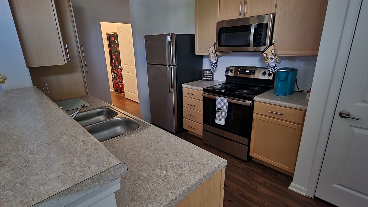 Photo of Kitchen in New Pathways