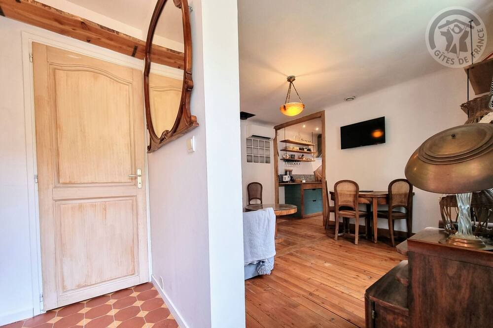 Photo of Others in Vaureal