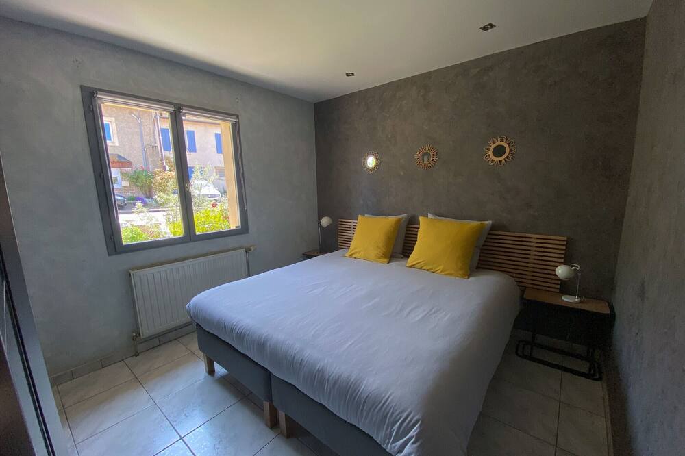 Photo of Bedroom in Lupcourt