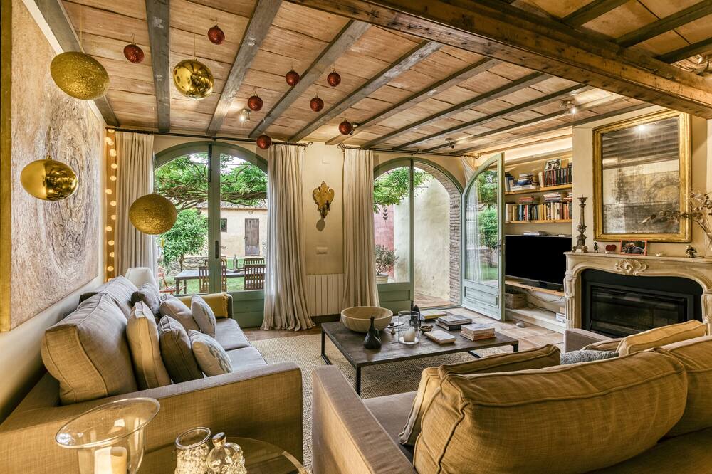 Photo of Livingroom in Riumors