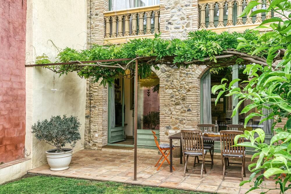 Photo of Outdoor in Riumors