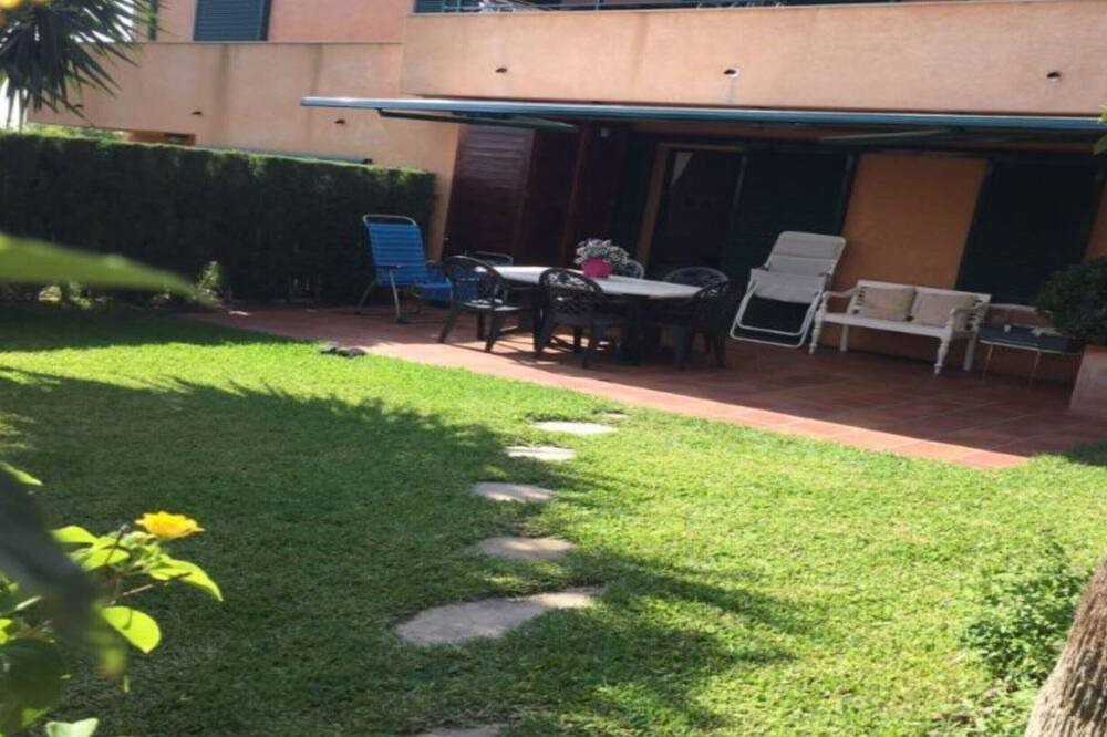 Photo of Patio Balcony in L Almadrava