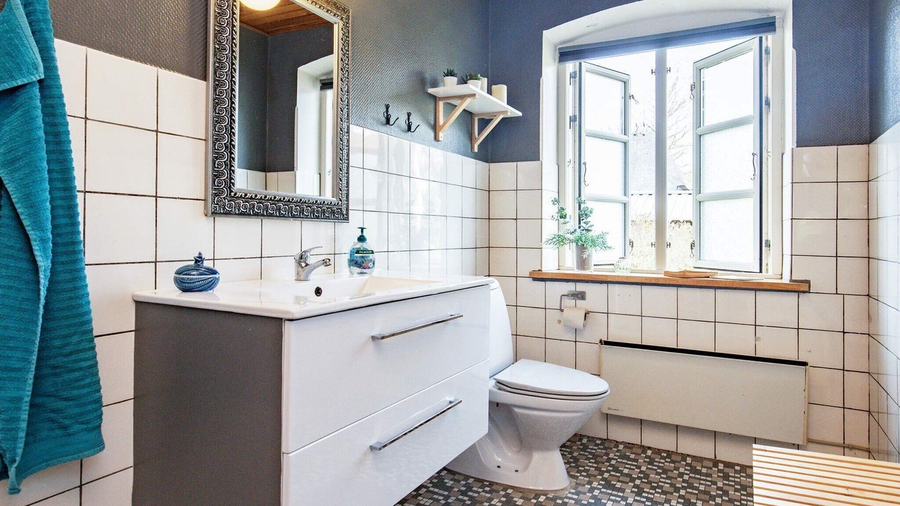 Photo of Bathroom in Aeroskobing