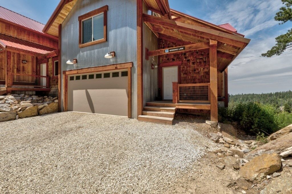 Photo of Outdoor in Lead