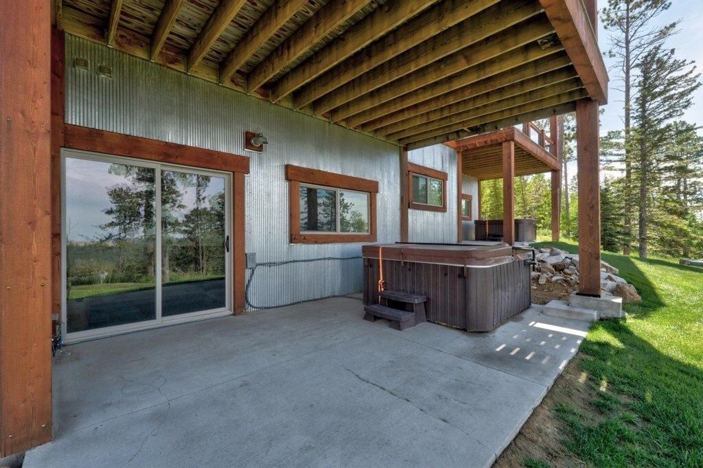 Photo of Patio Balcony in Lead
