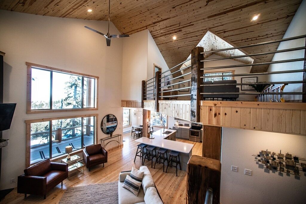 Photo of Livingroom in Lead