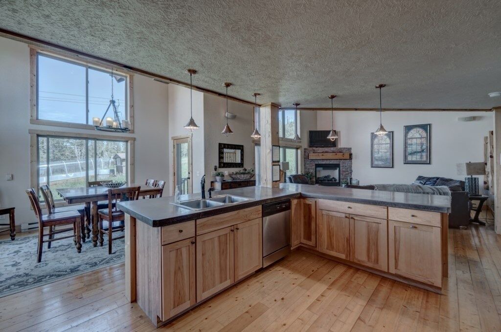 Photo of Kitchen in Lead