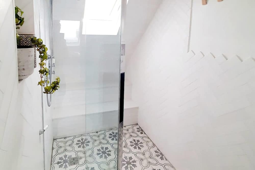 Photo of Bathroom in Clevedon