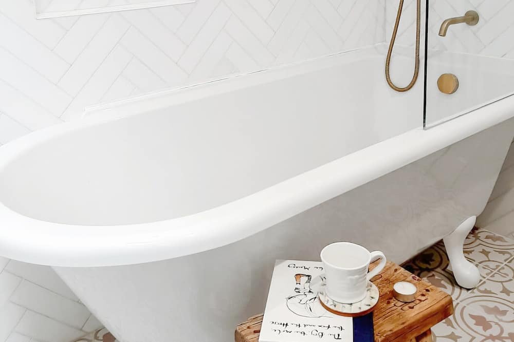 Photo of Bathroom in Clevedon