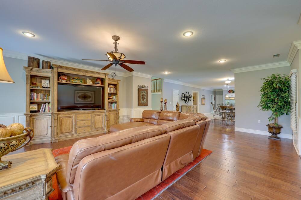 Photo of Livingroom in Fayetteville