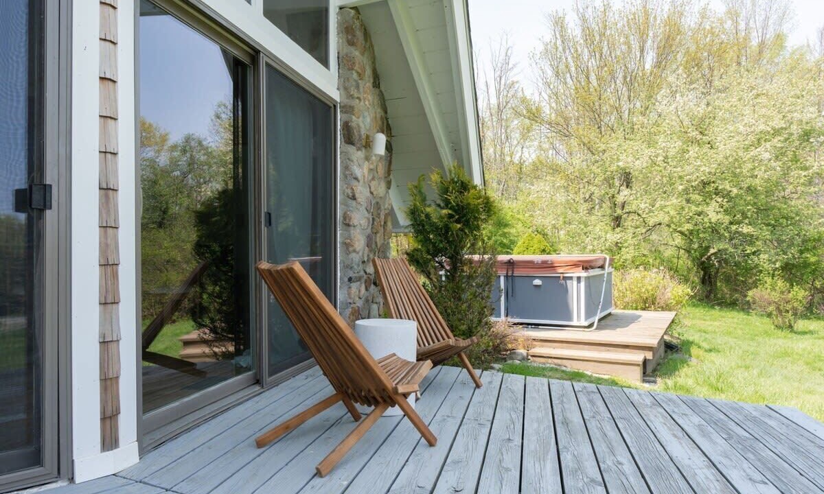 Photo of Patio Balcony in Dover Plains