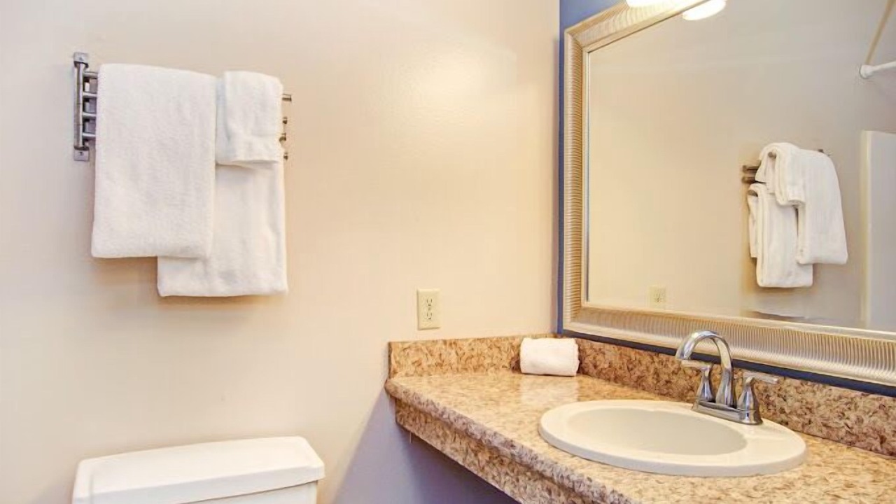 Photo of Bathroom in Rockledge