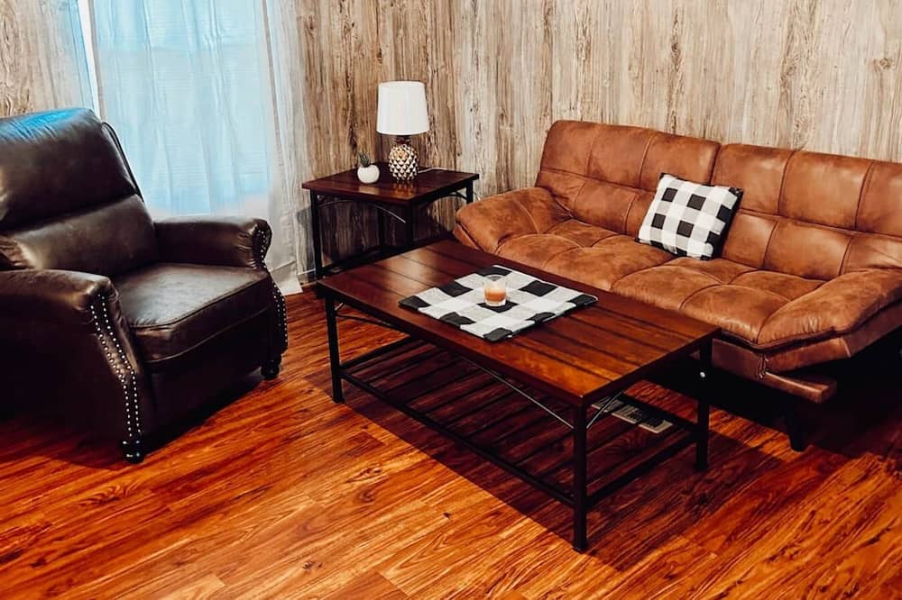 Photo of Livingroom in Piedmont
