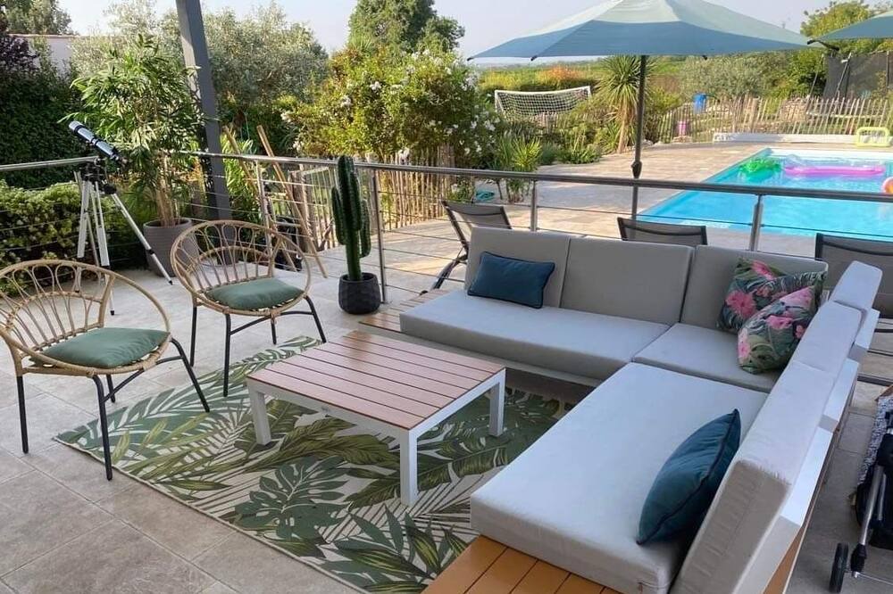 Photo of Outdoor in Saint-Genies-de-Fontedit