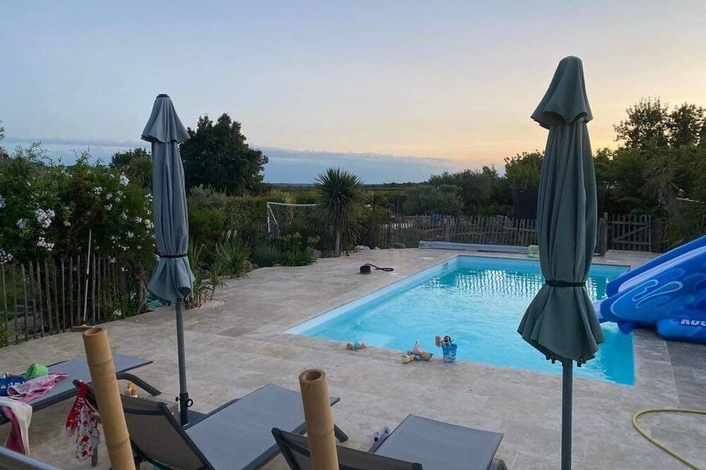 Photo of Outdoor in Saint-Genies-de-Fontedit