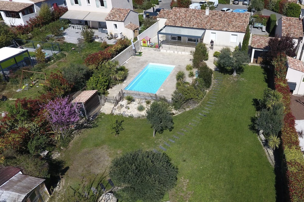 Photo of Outdoor in Saint-Genies-de-Fontedit