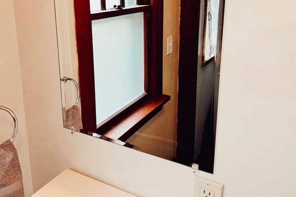 Photo of Bathroom in Piedmont