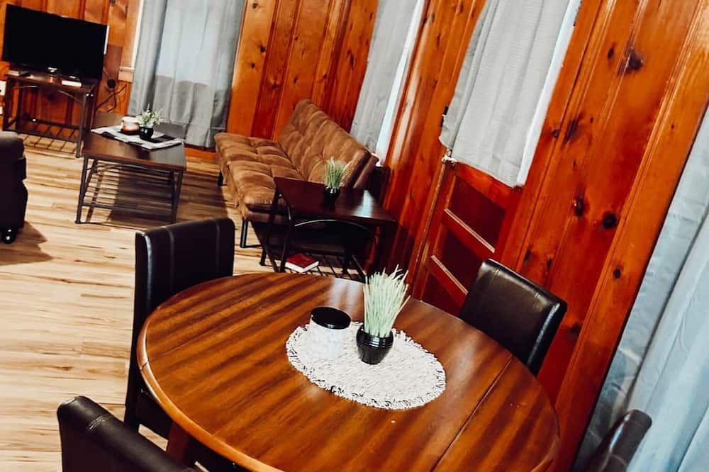 Photo of Livingroom in Piedmont