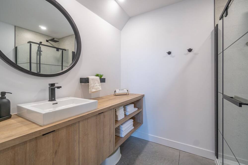 Photo of Bathroom in Shefford