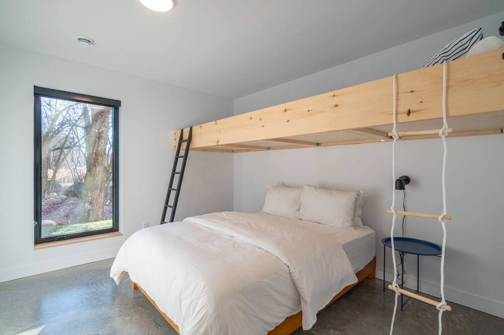 Photo of Bedroom in Shefford